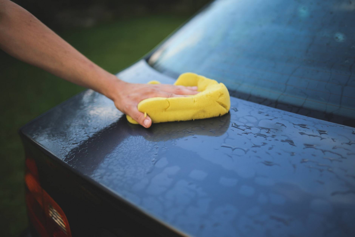 Car washing and geek materials for windshields