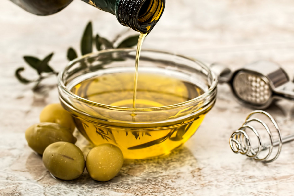 Time to Buy Olive Oil (again!)